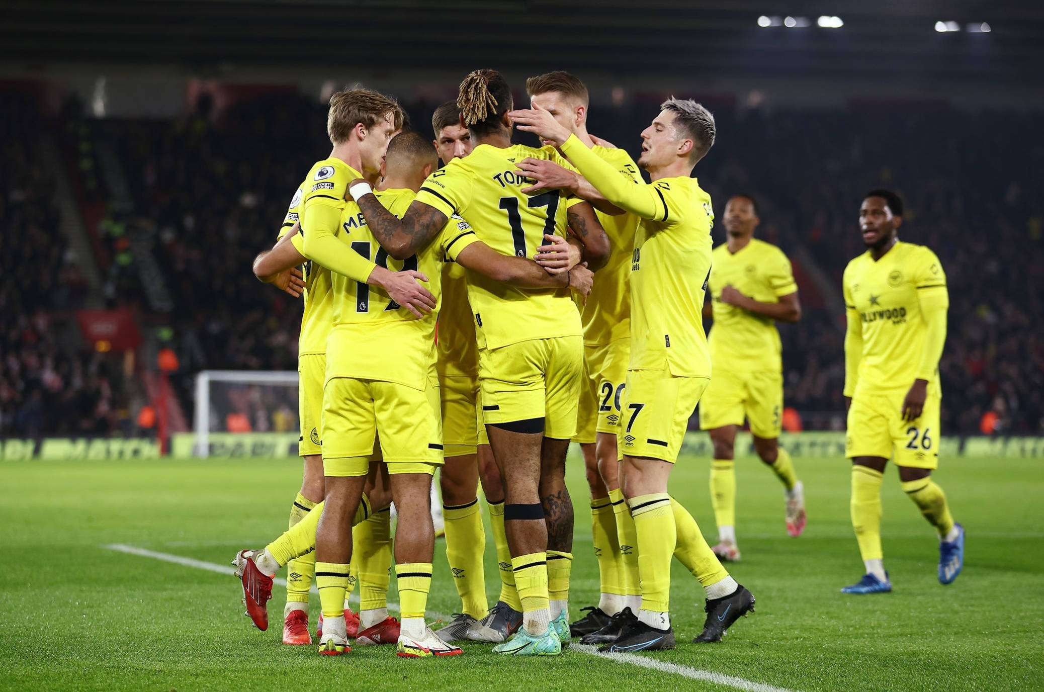 球员薪资的 球员薪资的